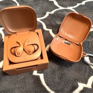 Beats Fit Pro True Wireless Earbuds Kim K Special Edition - Dune